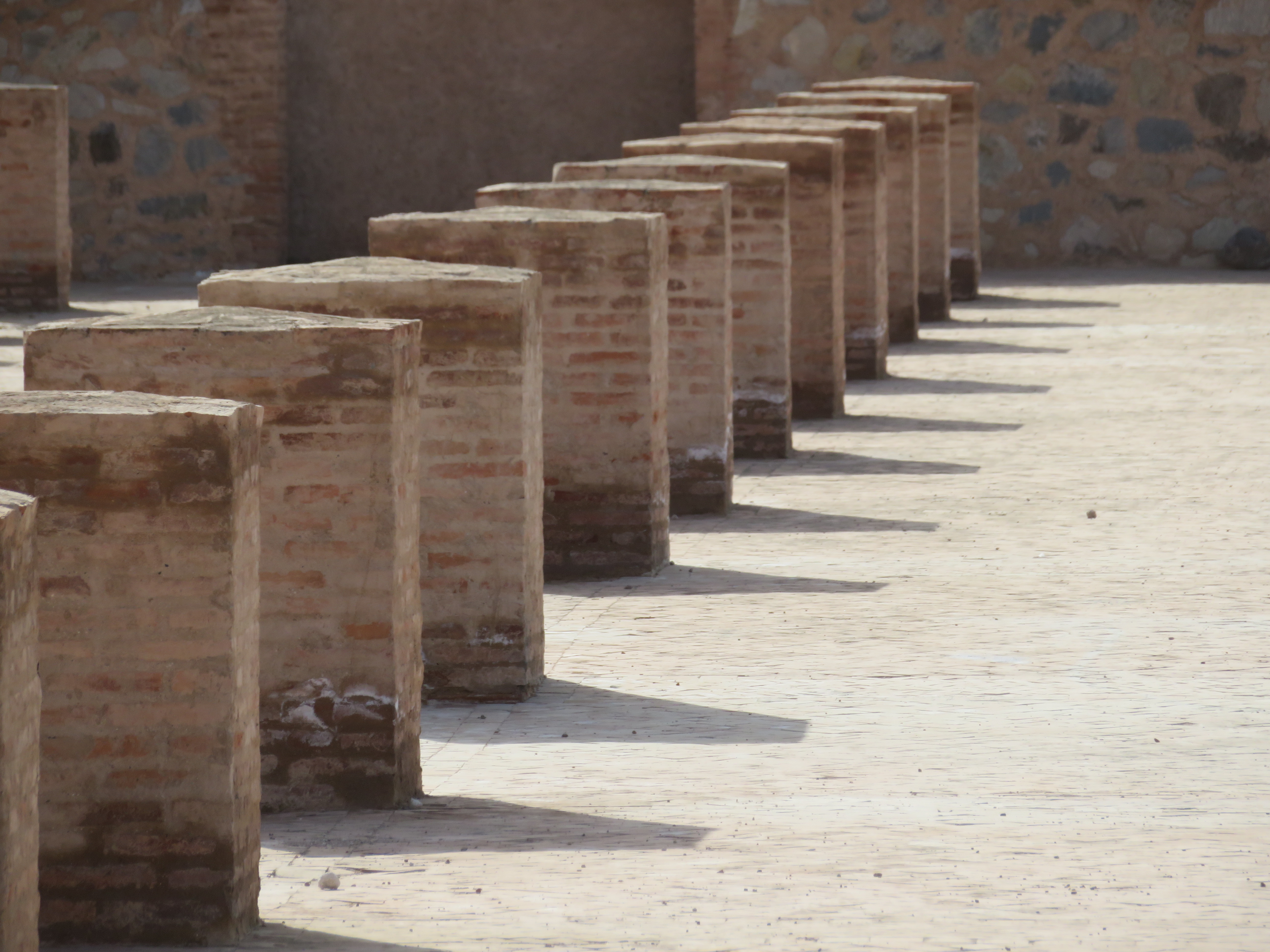 Rabatment and Ruins – Love in the Spaces
